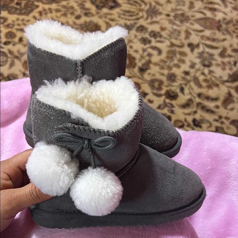 Cozy Gray Kids Snow Boots